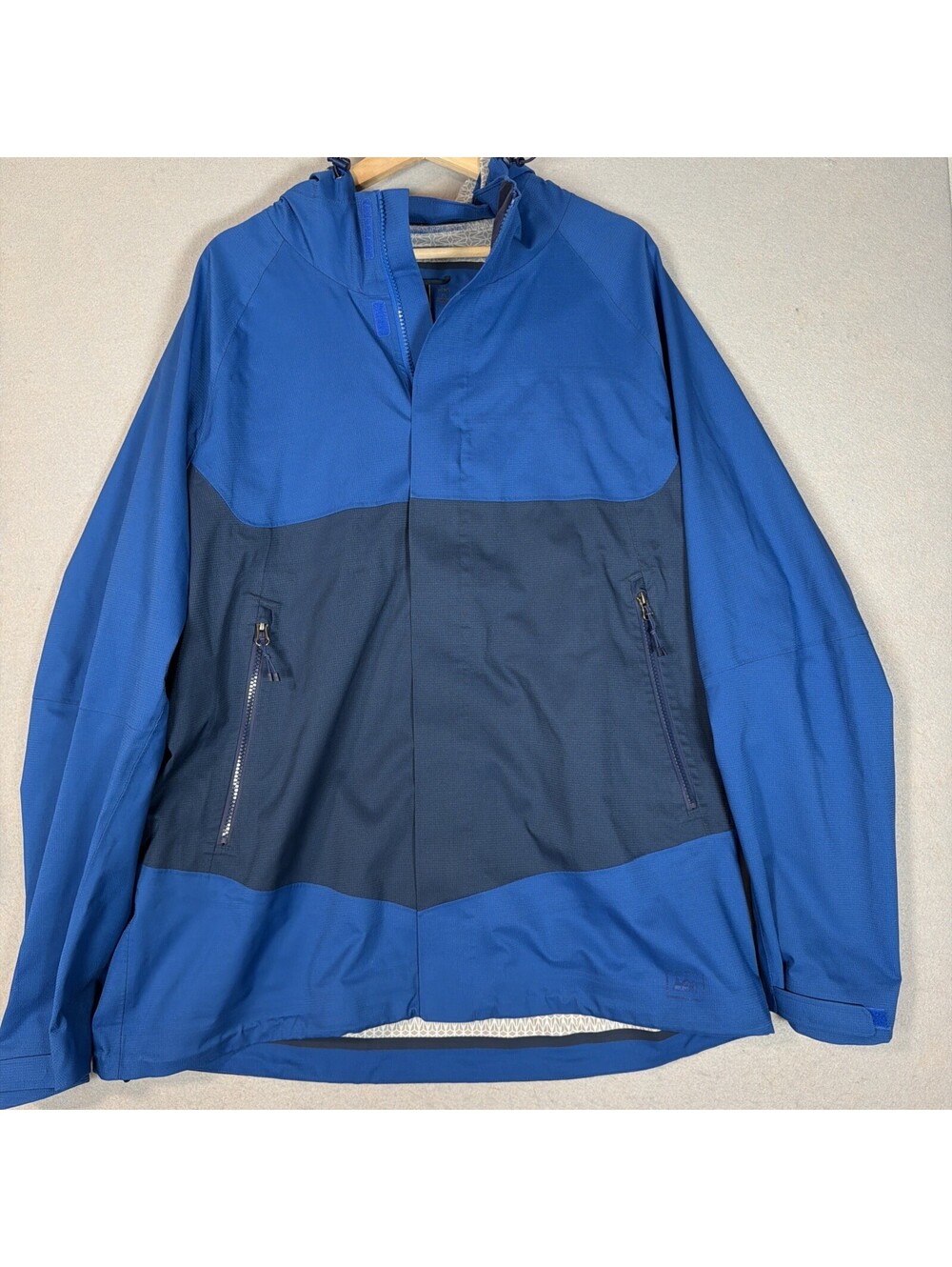 REI Elements E1 Blue Waterproof Rain Jacket Men’s XL Hooded Shell Hiking